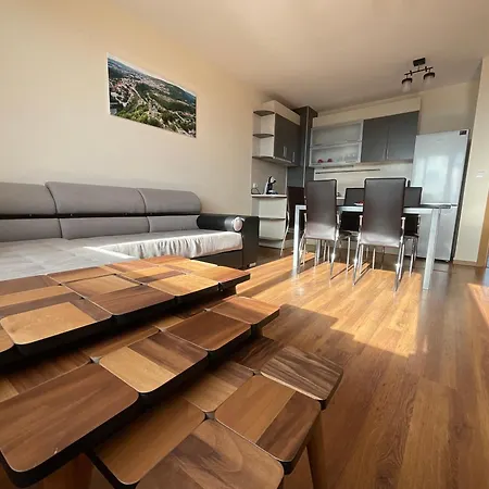 Nataly Homes 2 * Veliko Tŭrnovo